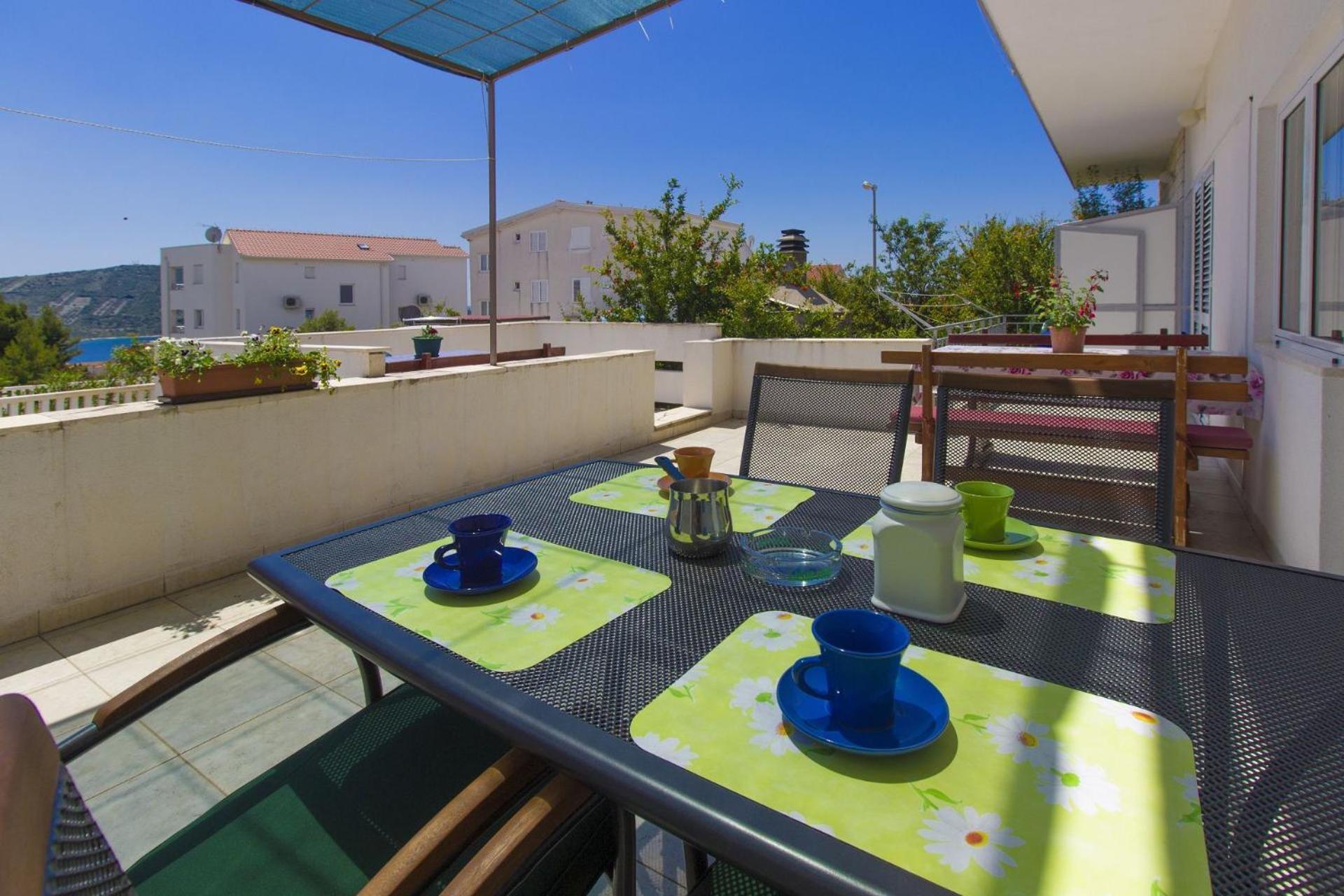 Apartments Vince Primosten Exterior photo